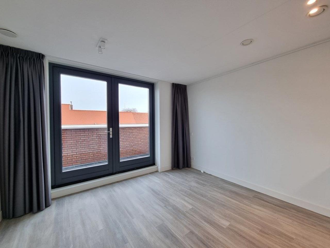 A+++ penthouse met balkon in Amsterdam-West - Afbeelding 2