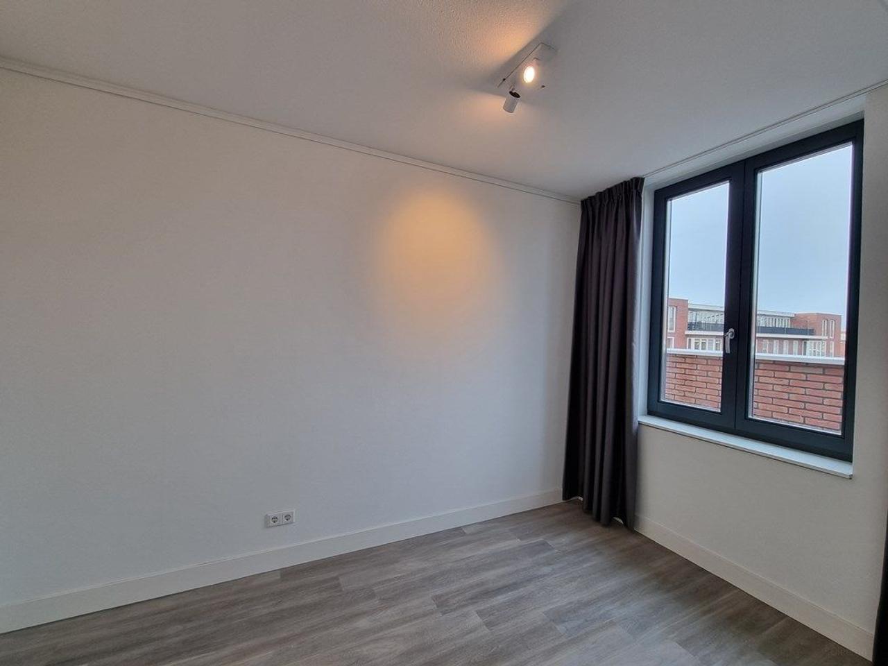 A+++ penthouse met balkon in Amsterdam-West - Afbeelding 8