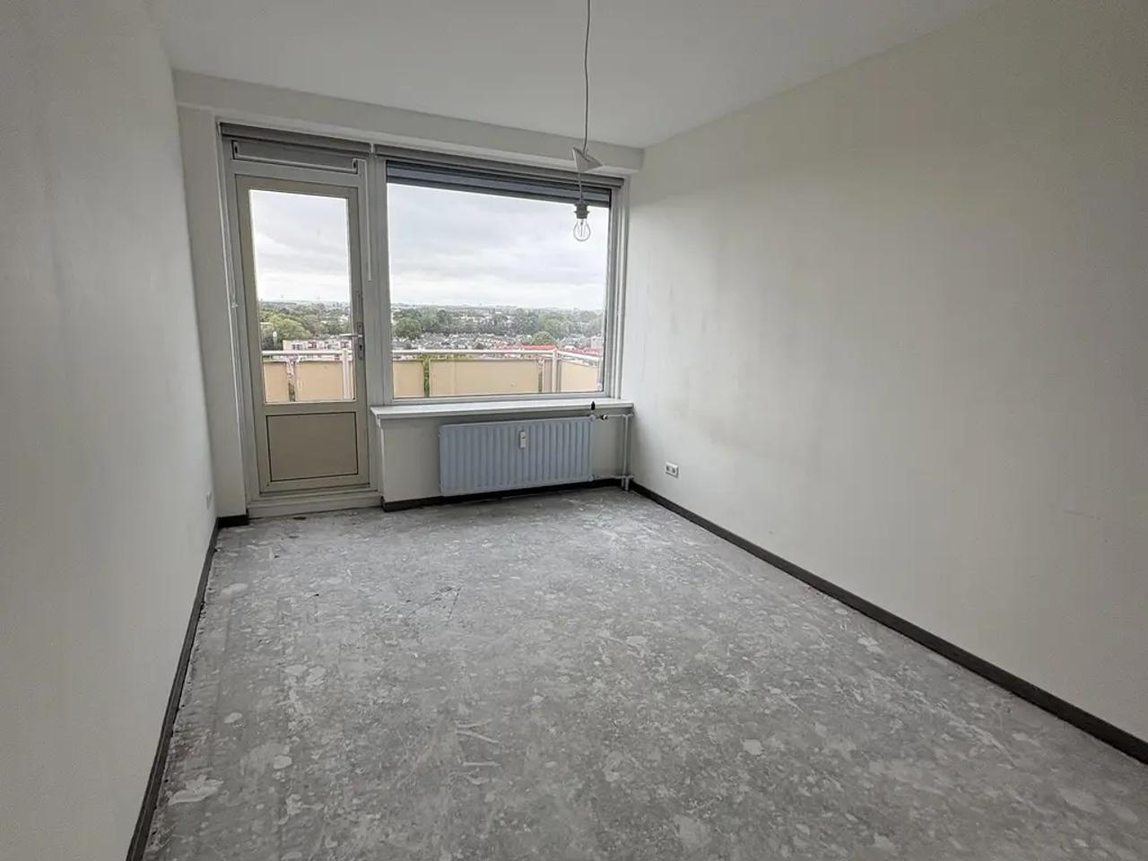 A+ Apartment with Balcony in Spijkenisse - Image 19