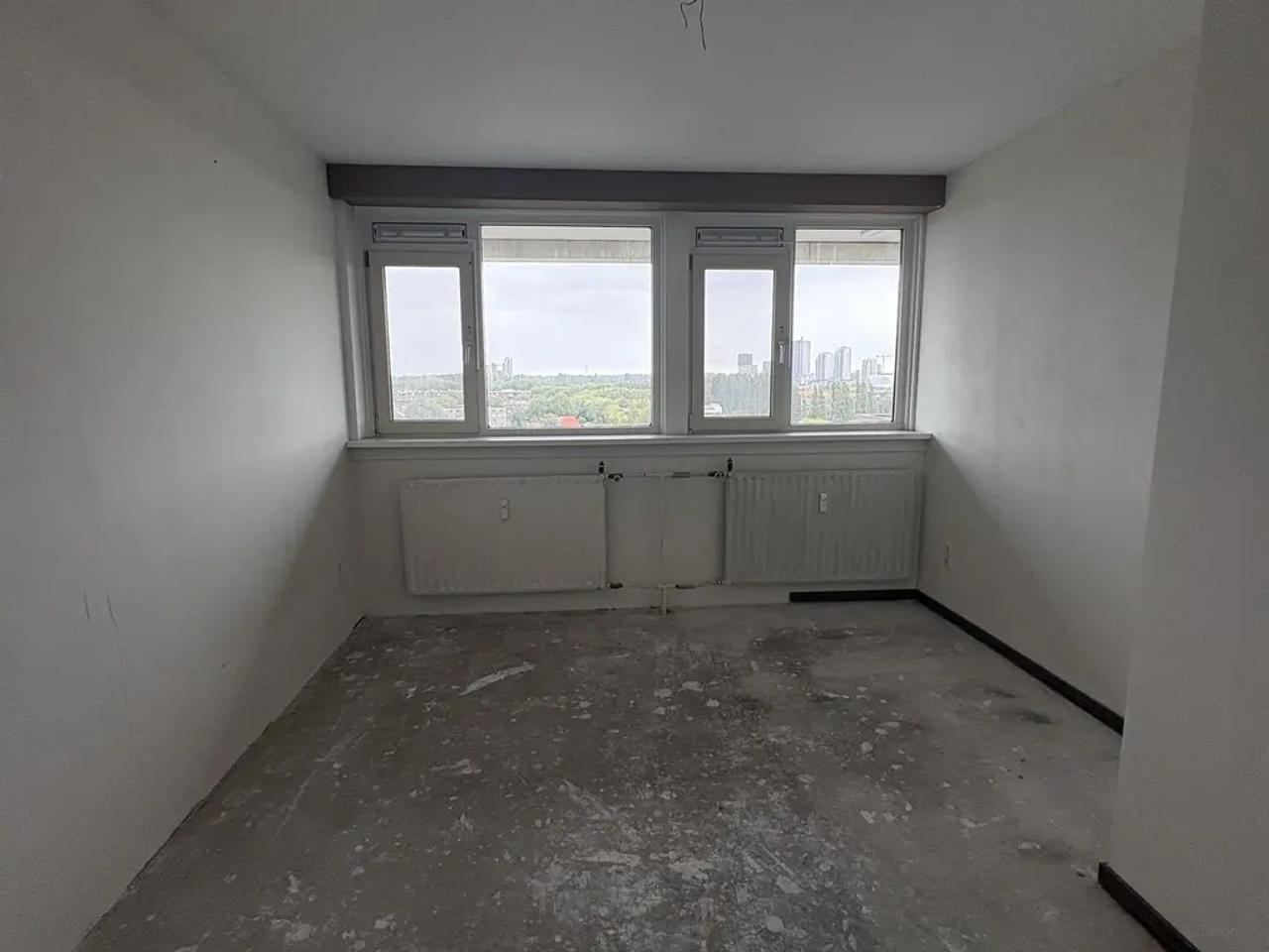 A+ Apartment with Balcony in Spijkenisse - Image 27