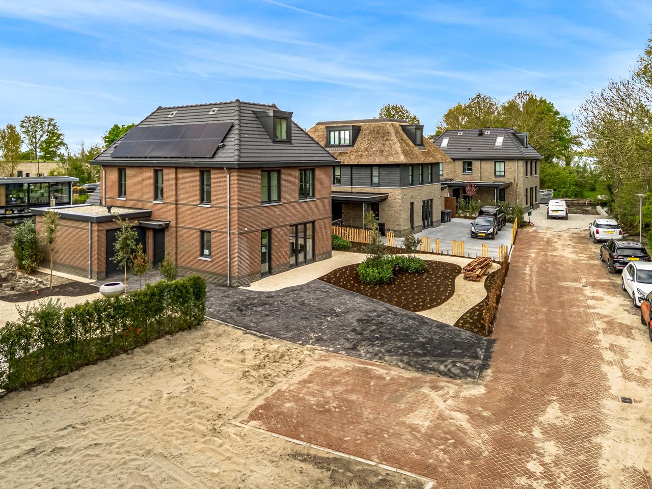 Detached 200 m² villa by the water - Image 54