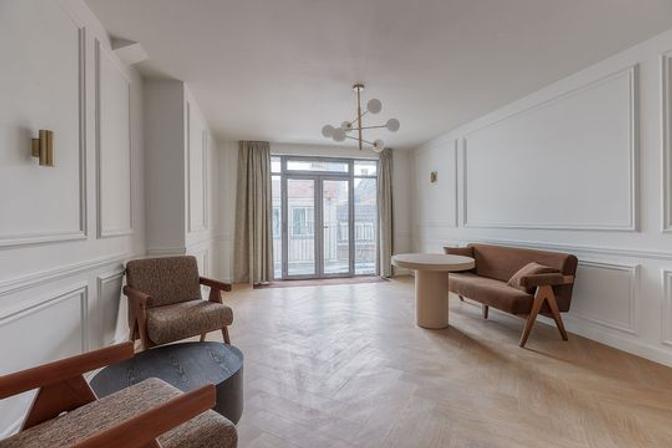 Furnished 2-Room Apartment on the Spui - Image 4