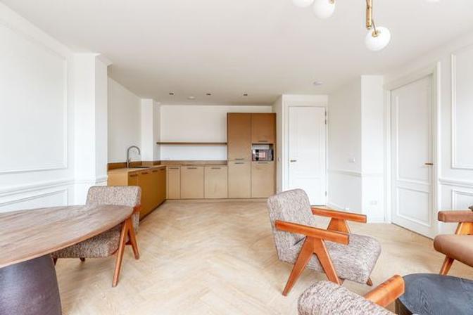 Furnished 3-Bedroom Apartment with Terrace - Image 4