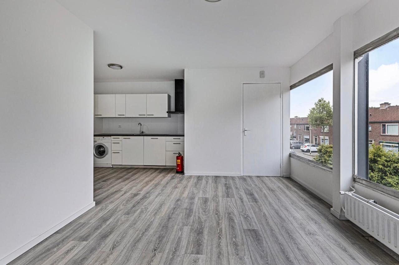 Bright 3-Room Apartment in Het Fort - Image 6