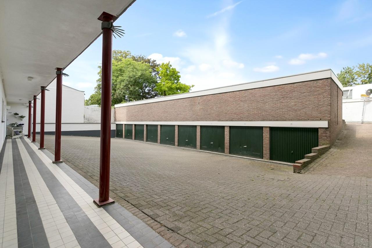 Appartement met garage aan de Groene Loper - Afbeelding 24
