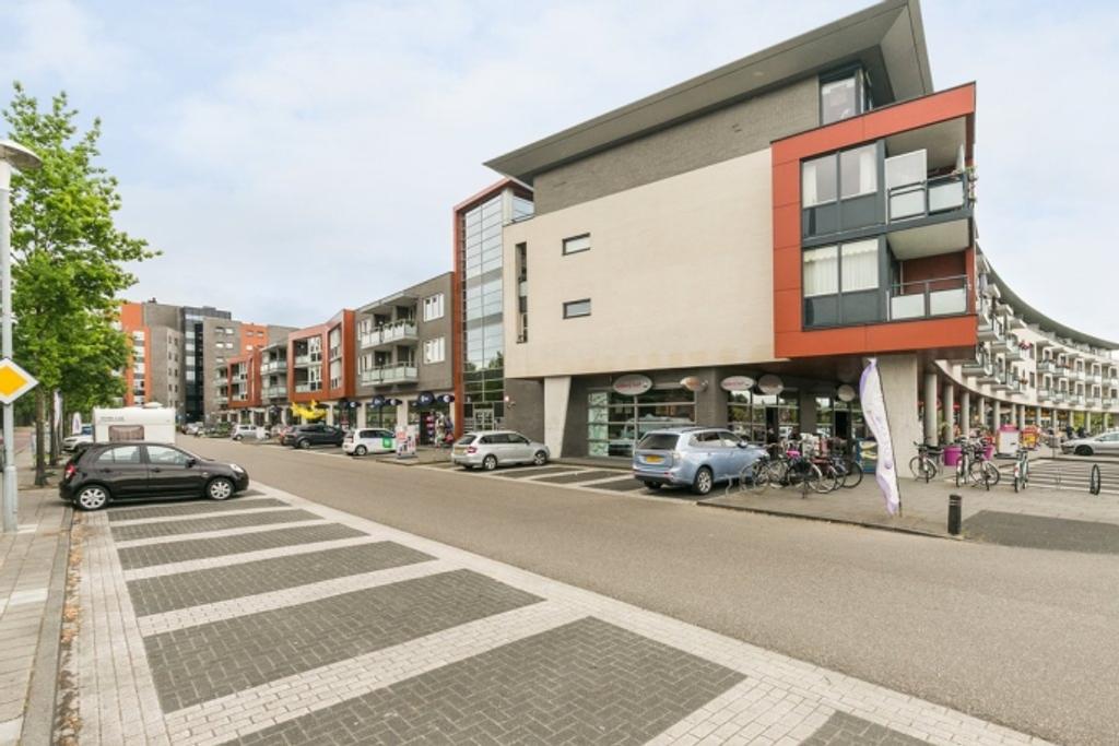 95 m² appartement met parkeergarage - Afbeelding 1