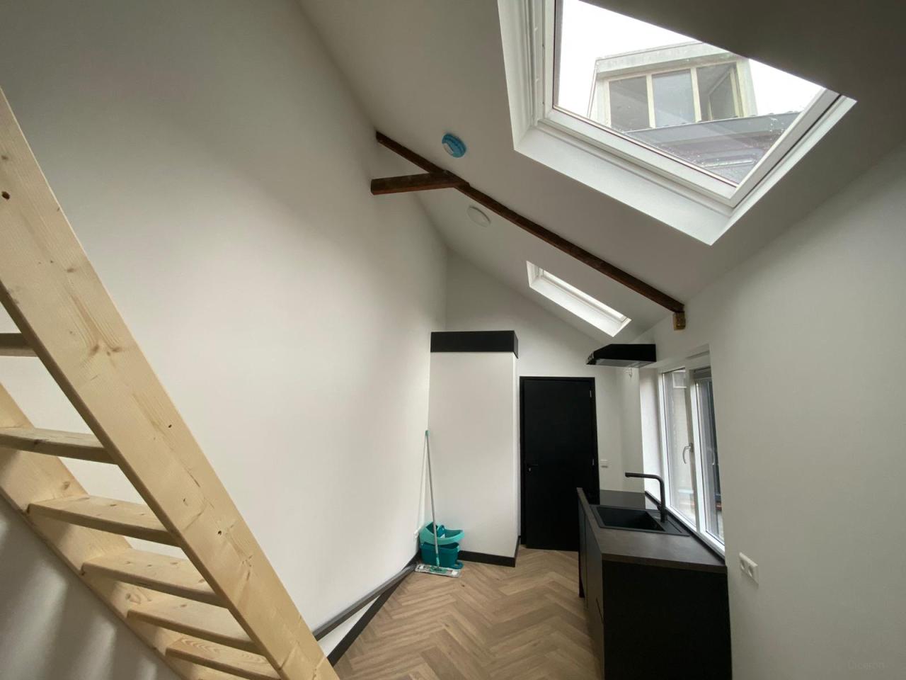 Nieuwe studio met privetuin in Tilburg - Afbeelding 1