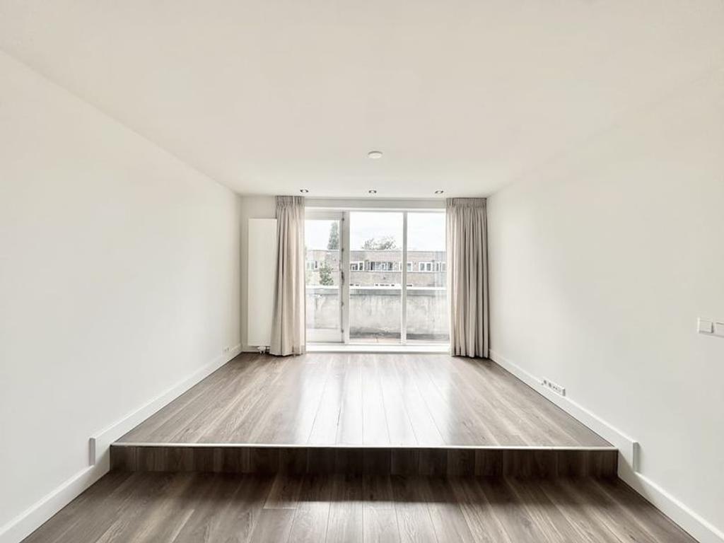 Gemeubileerd 2-slaapkamerappartement met balkon - Afbeelding 2