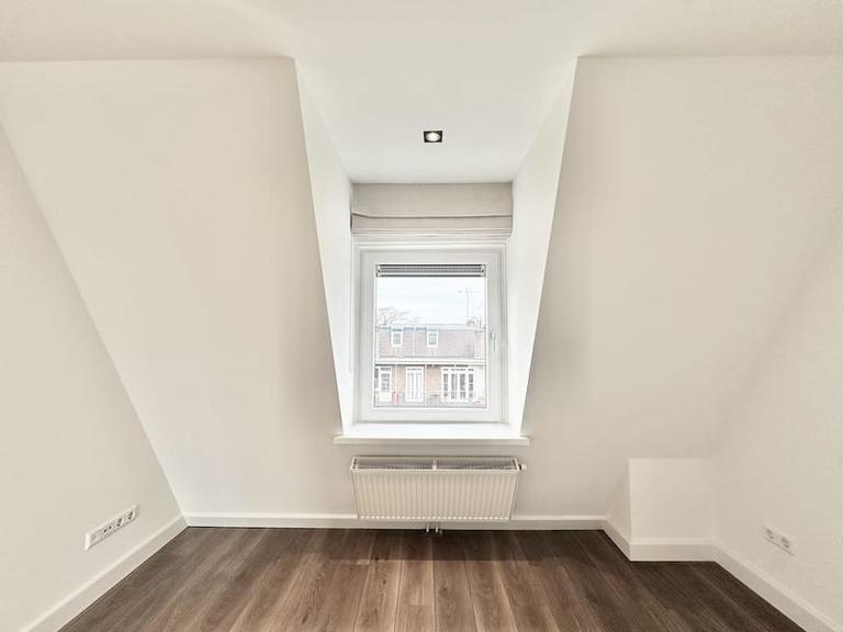 Gemeubileerd 2-slaapkamerappartement met balkon - Afbeelding 8