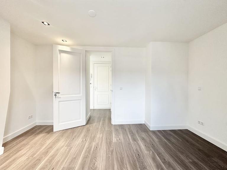 Gemeubileerd 2-slaapkamerappartement met balkon - Afbeelding 15