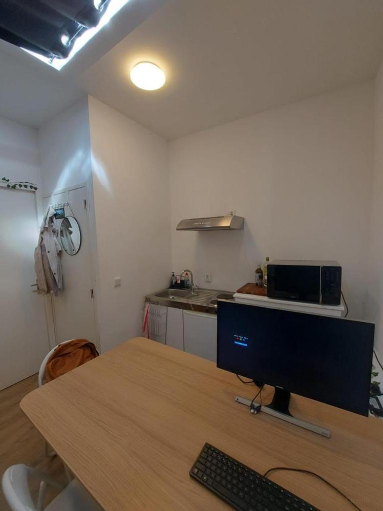 Kamer van 12 m² nabij centrum Tilburg - Afbeelding 2