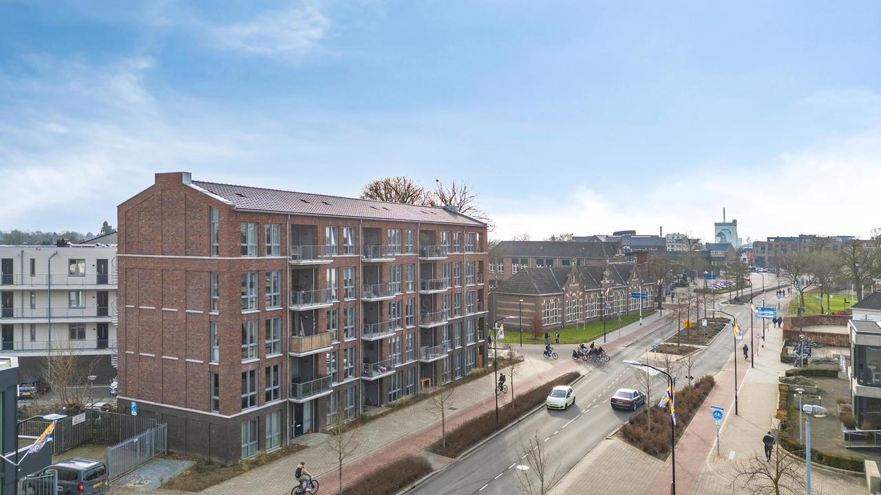 Nieuw driekamerappartement met balkon - Afbeelding 2