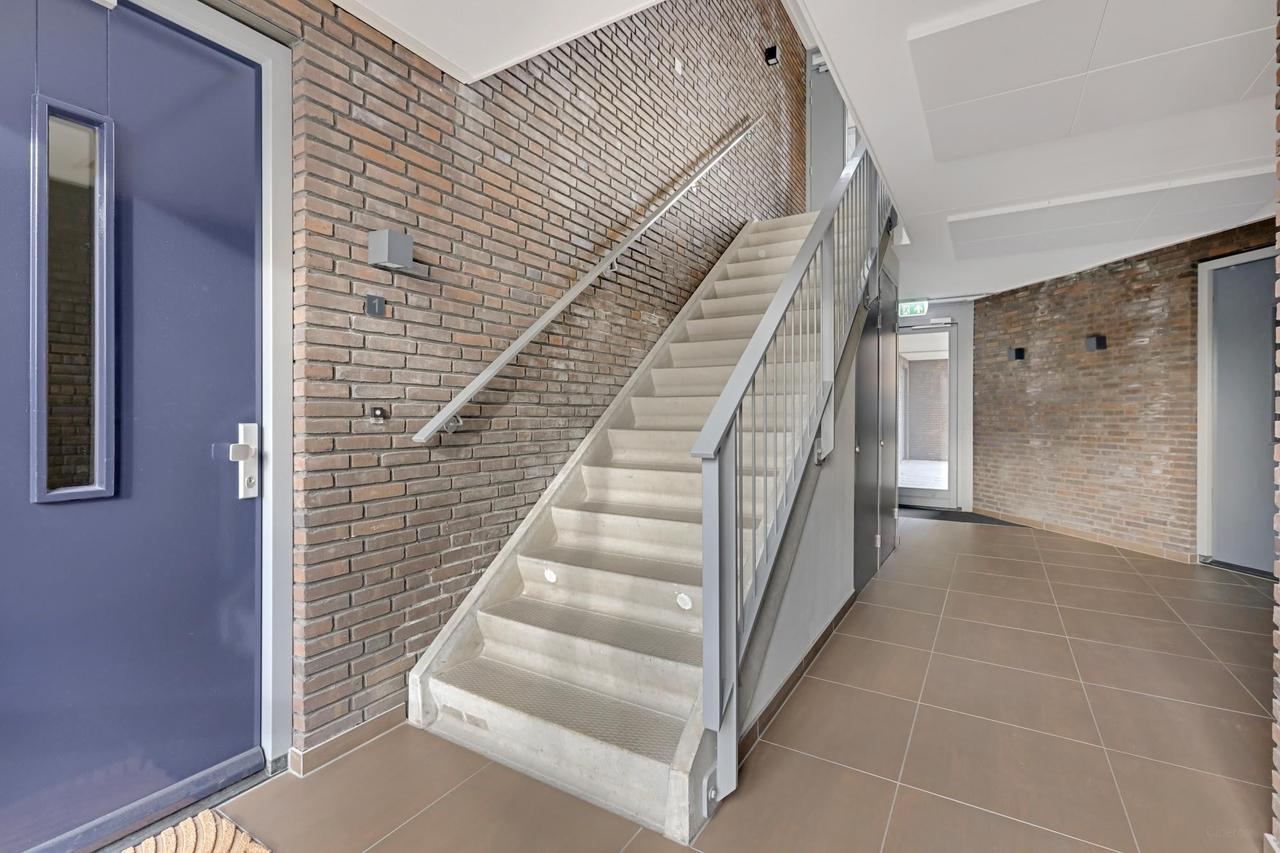 Nieuw driekamerappartement met balkon - Afbeelding 8