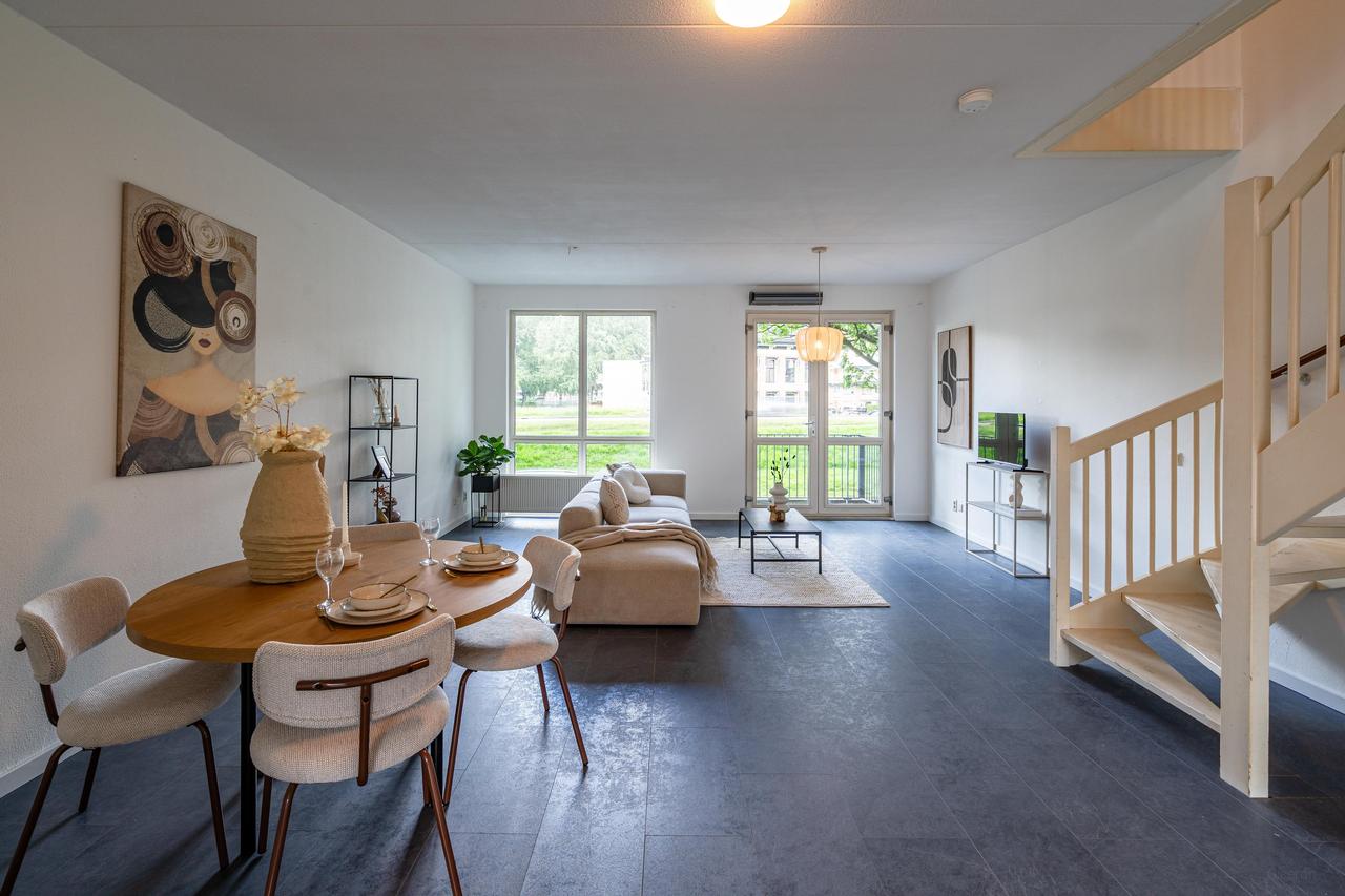 110 m² appartement met balkon in Oud-Charlois - Afbeelding 1