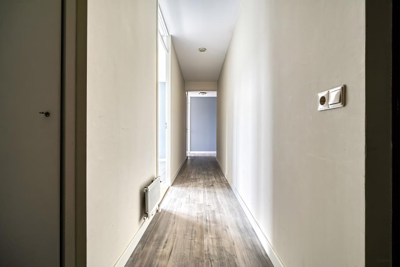 84 m² apartment with balcony and parking - Image 23