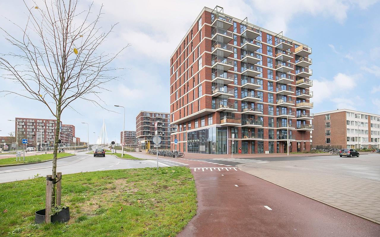 2-bedroom apartment with balcony in Leidsche Rijn - Image 1