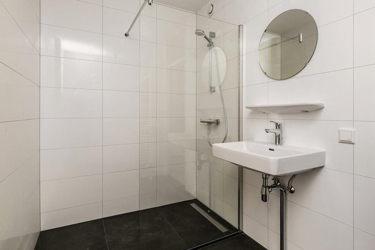 84 m² appartement met balkon in Rotterdam - Afbeelding 4