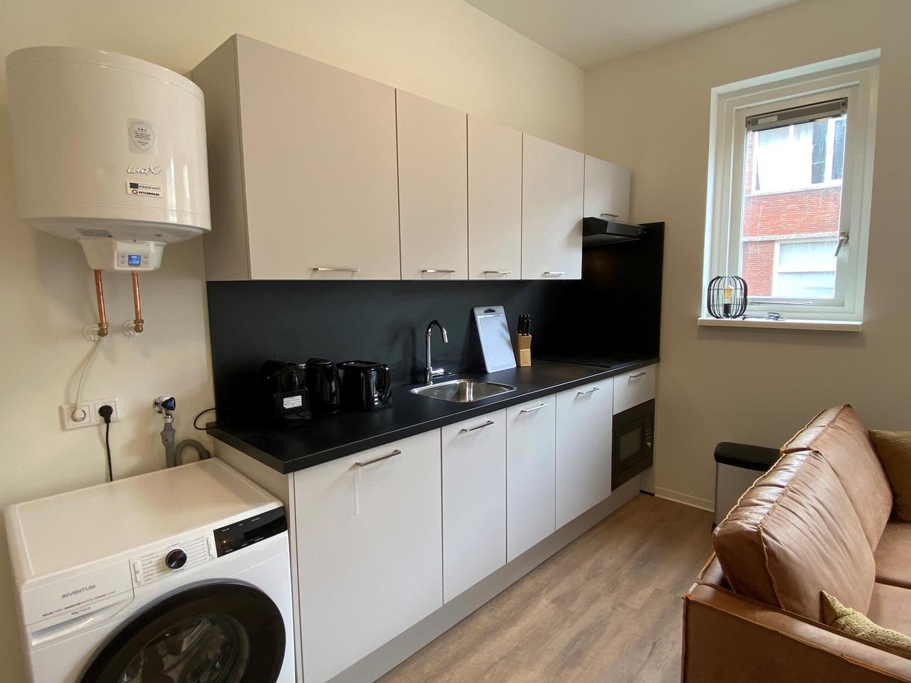 1-Bedroom Apartment with Balcony in Groningen - Image 5