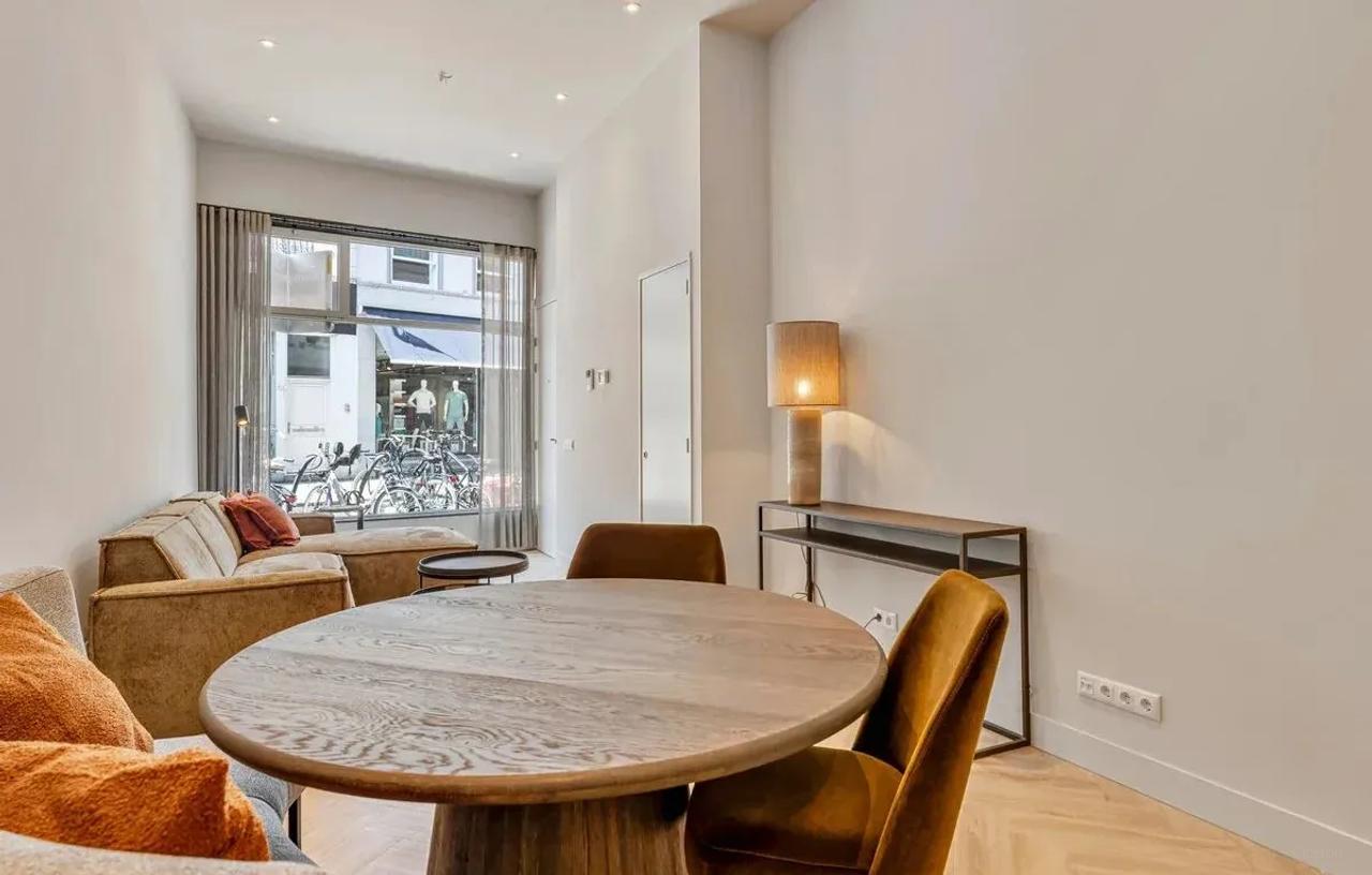 Gemeubileerd 2-slaapkamerappartement met tuin - Afbeelding 3