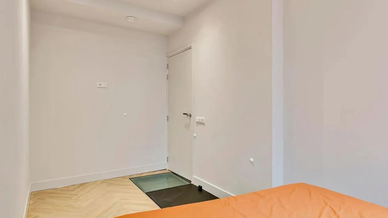 Gemeubileerd 2-slaapkamerappartement met tuin - Afbeelding 11