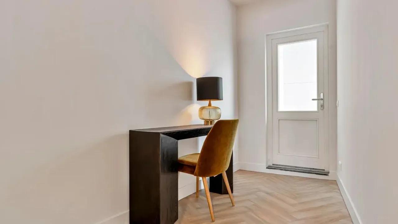Gemeubileerd 2-slaapkamerappartement met tuin - Afbeelding 12
