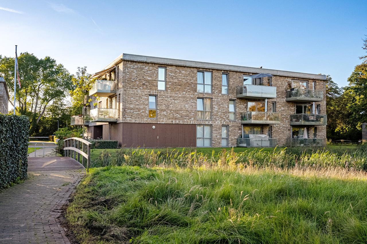 Apartment with Terrace and Energy Rating A - Image 8