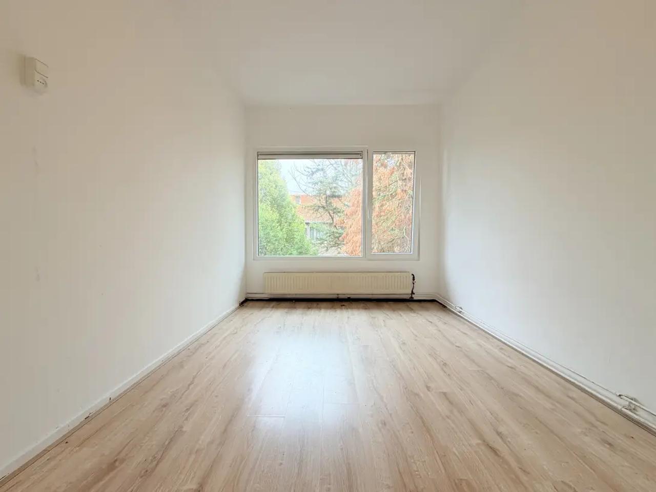 4-kamer appartement met balkon in Carnisse - Afbeelding 5