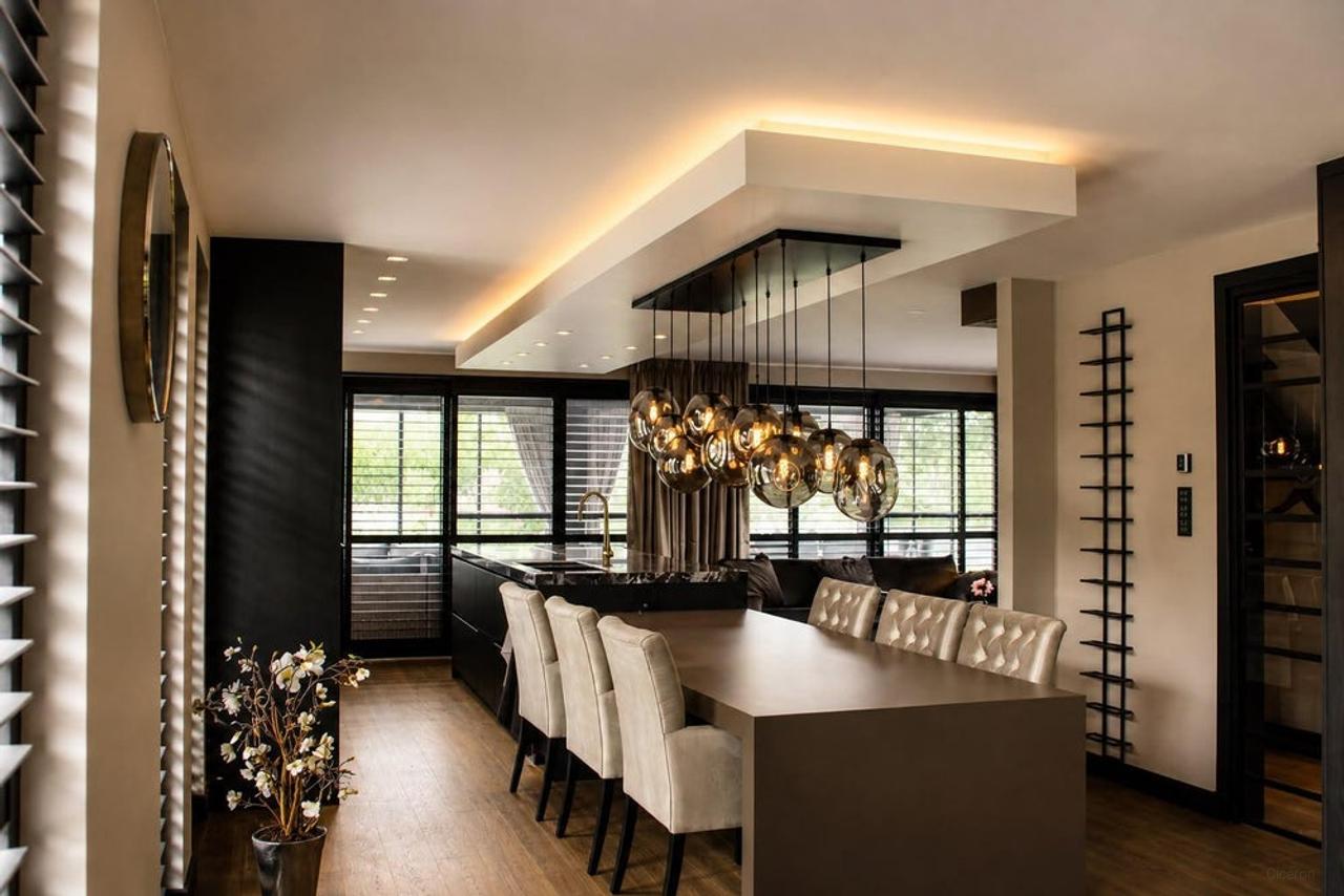 Furnished house with pool in Woezik - Image 4