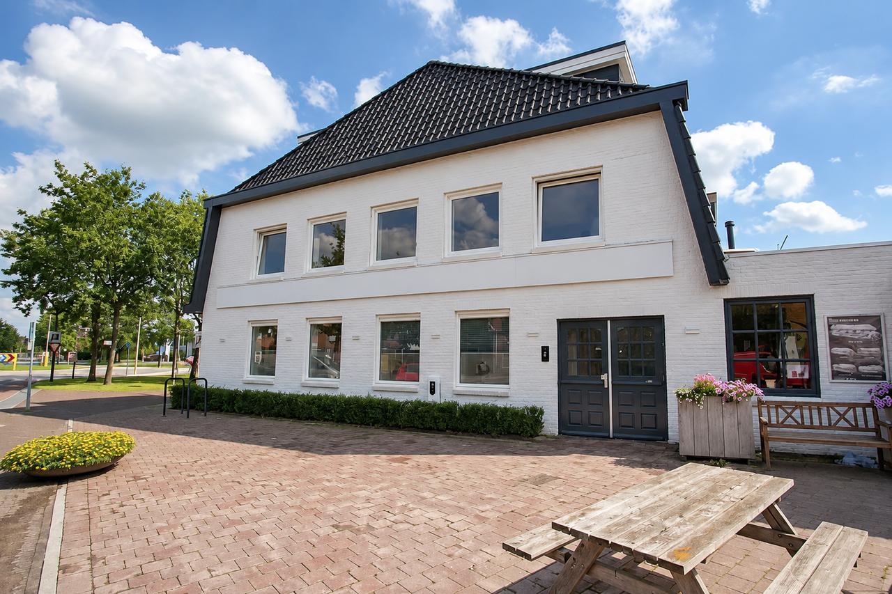 84 m² apartment with 2 bedrooms - Image 1