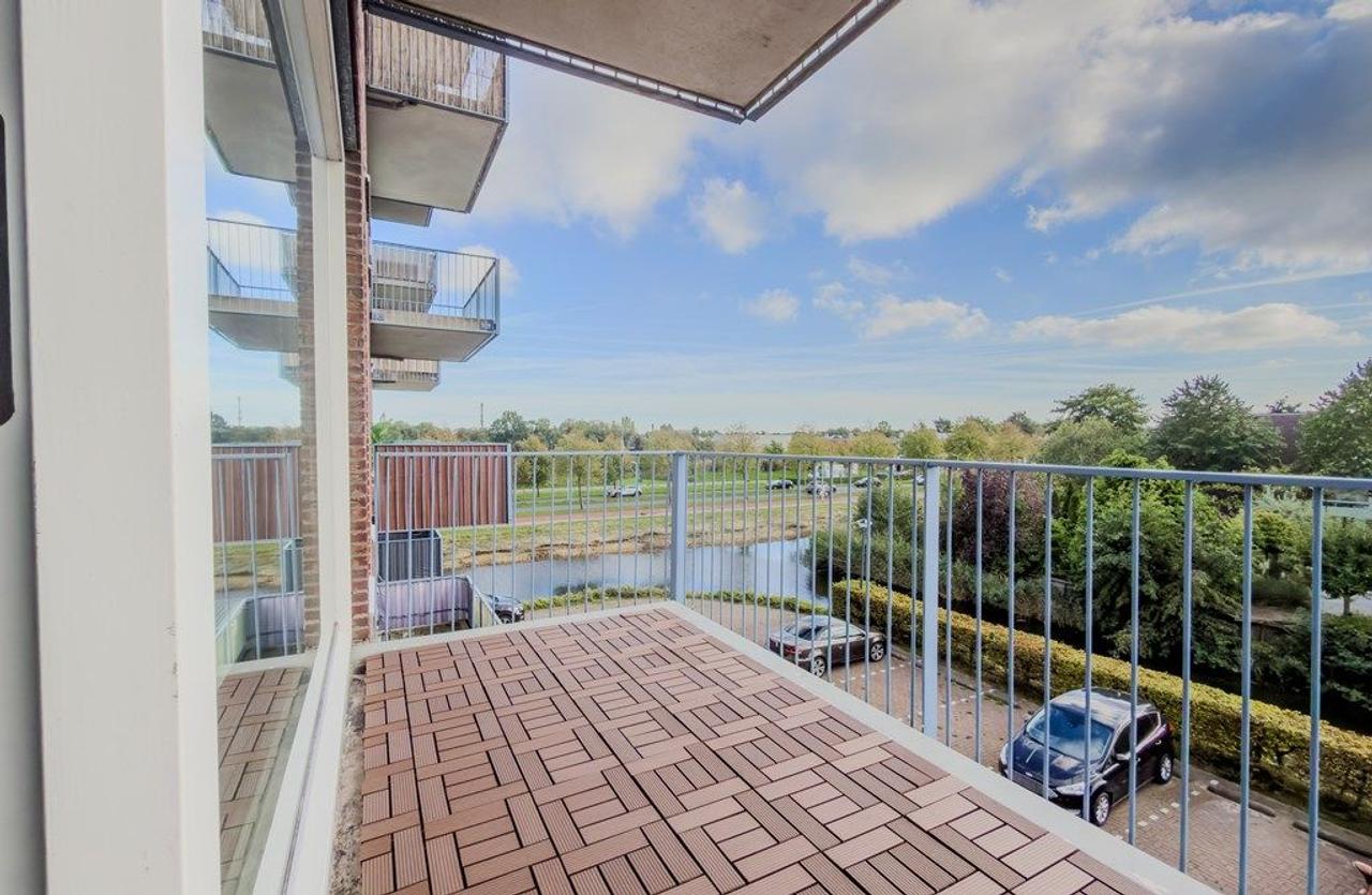Furnished 4-Room Apartment with Balcony - Image 8