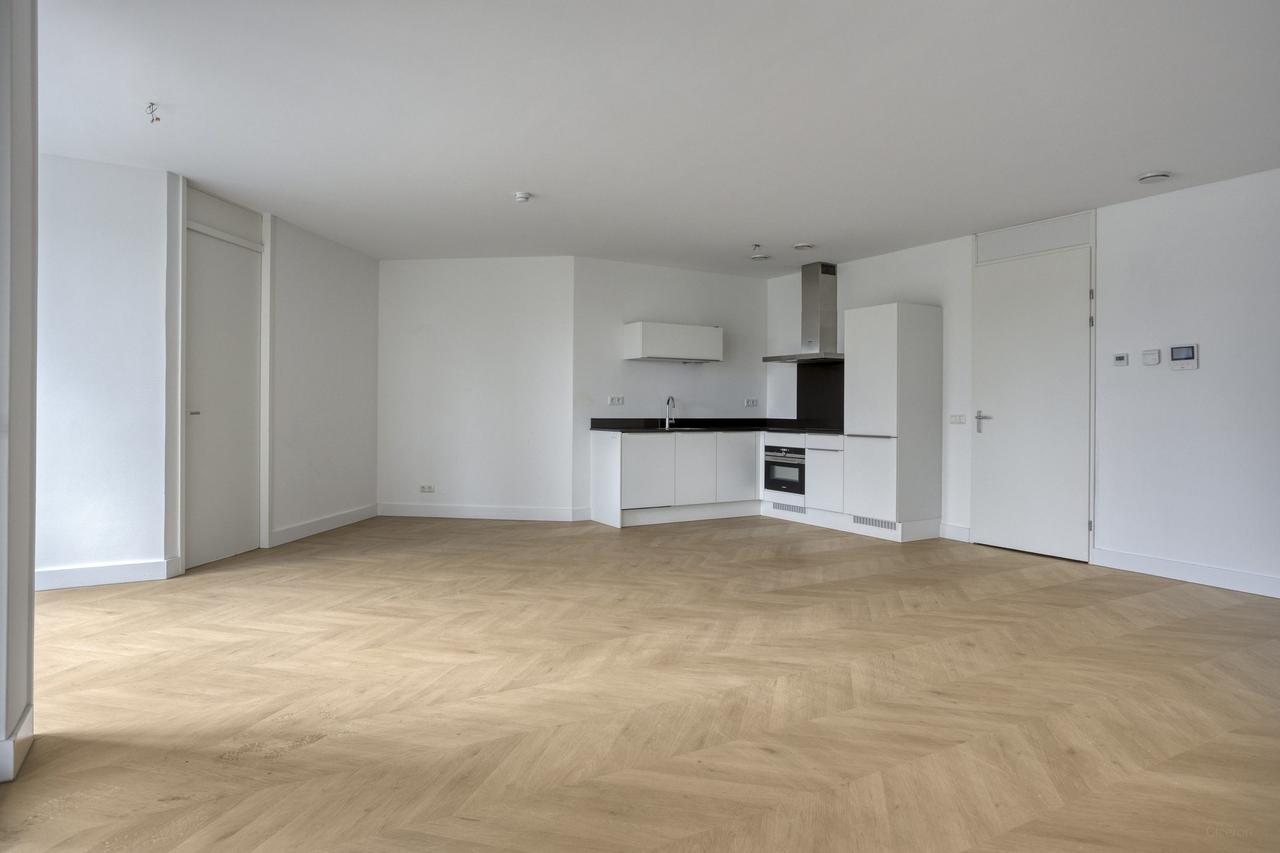 Gemeubileerd 3-kamerappartement met A+++ label - Afbeelding 6