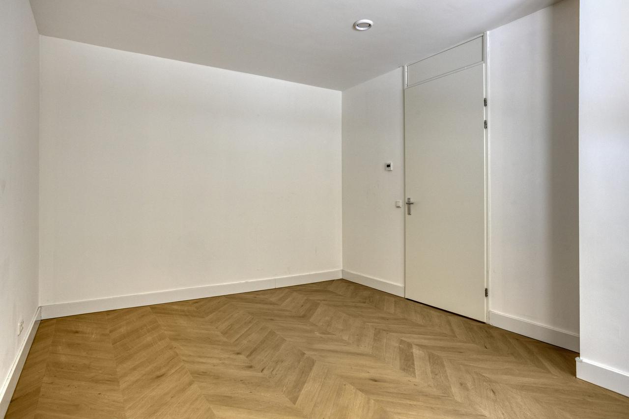 Gemeubileerd 3-kamerappartement met A+++ label - Afbeelding 12