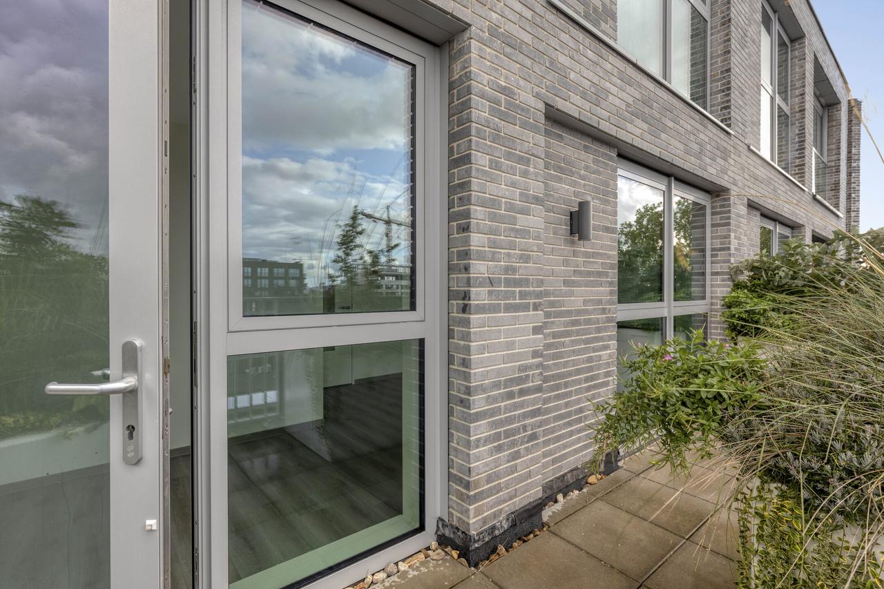 63 m² 2-bedroom rental apartment - Image 19