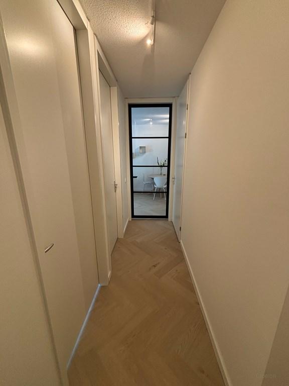 Gemeubileerd 3-kamerappartement met balkon - Afbeelding 5