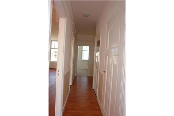 95 m² apartment with balcony in Bezuidenhout - Image 10