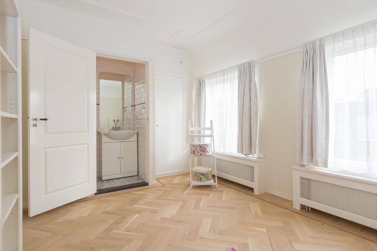 192 m² townhouse with garage in Archipelbuurt - Image 12