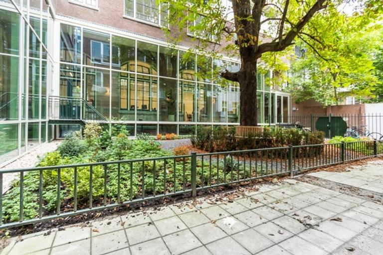 Apartment with Terrace in the Jordaan - Image 12