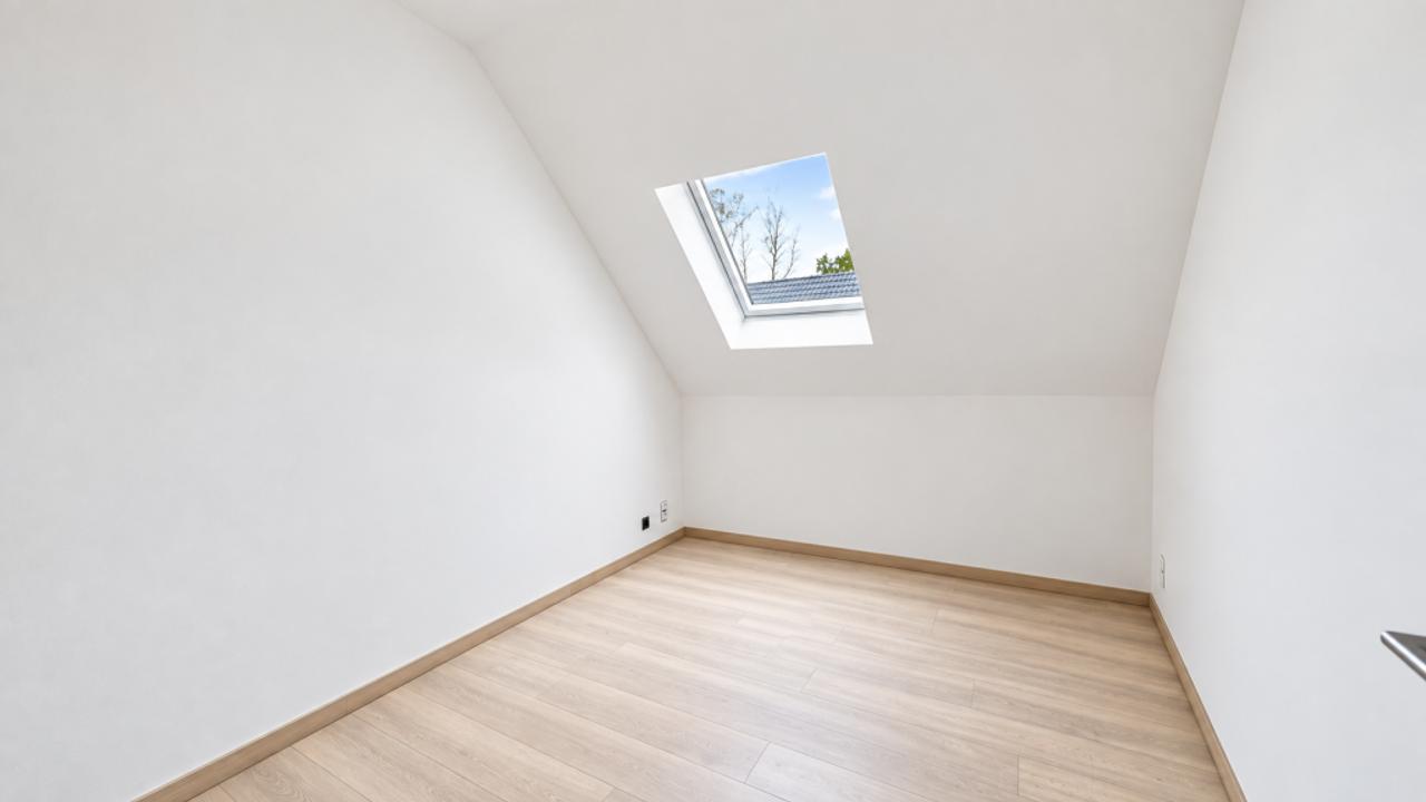 Two Homes with 7 Bedrooms in Schijf - Image 15