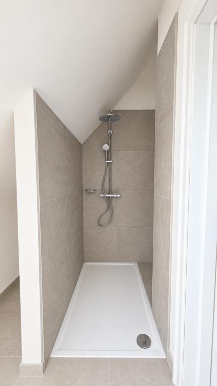 Two Homes with 7 Bedrooms in Schijf - Image 21