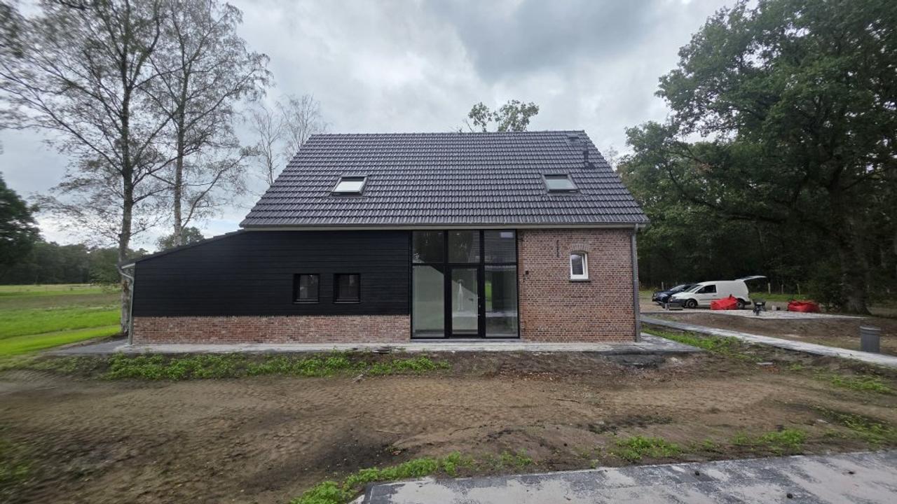 Two Homes with 7 Bedrooms in Schijf - Image 24