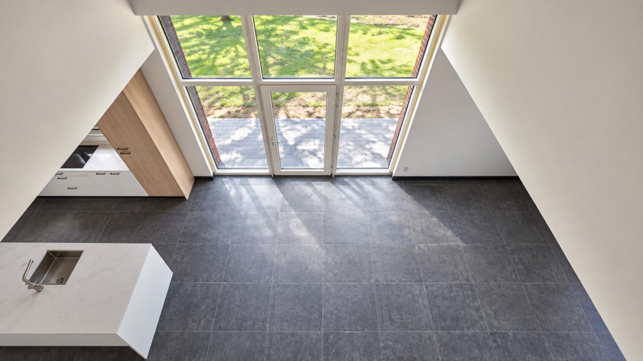 Two Homes with 7 Bedrooms in Schijf - Image 28