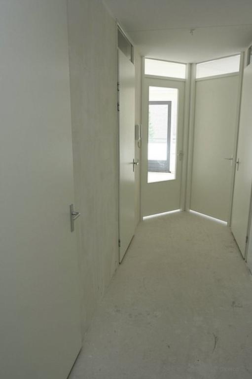 90 m² Apartment with Balcony in Alkmaar - Image 5