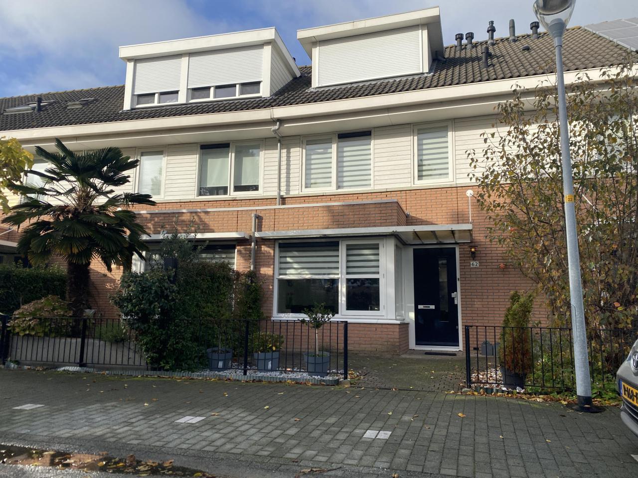 125 m² family home with garden in Getsewoud - Image 1