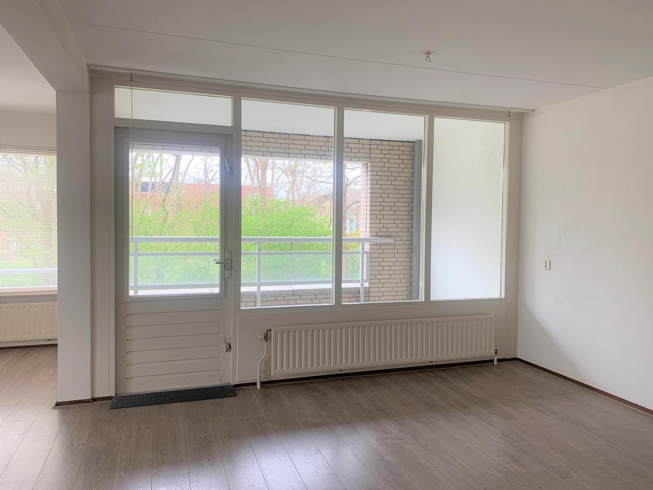 83 m² apartment with balcony in Amsterdam - Image 5