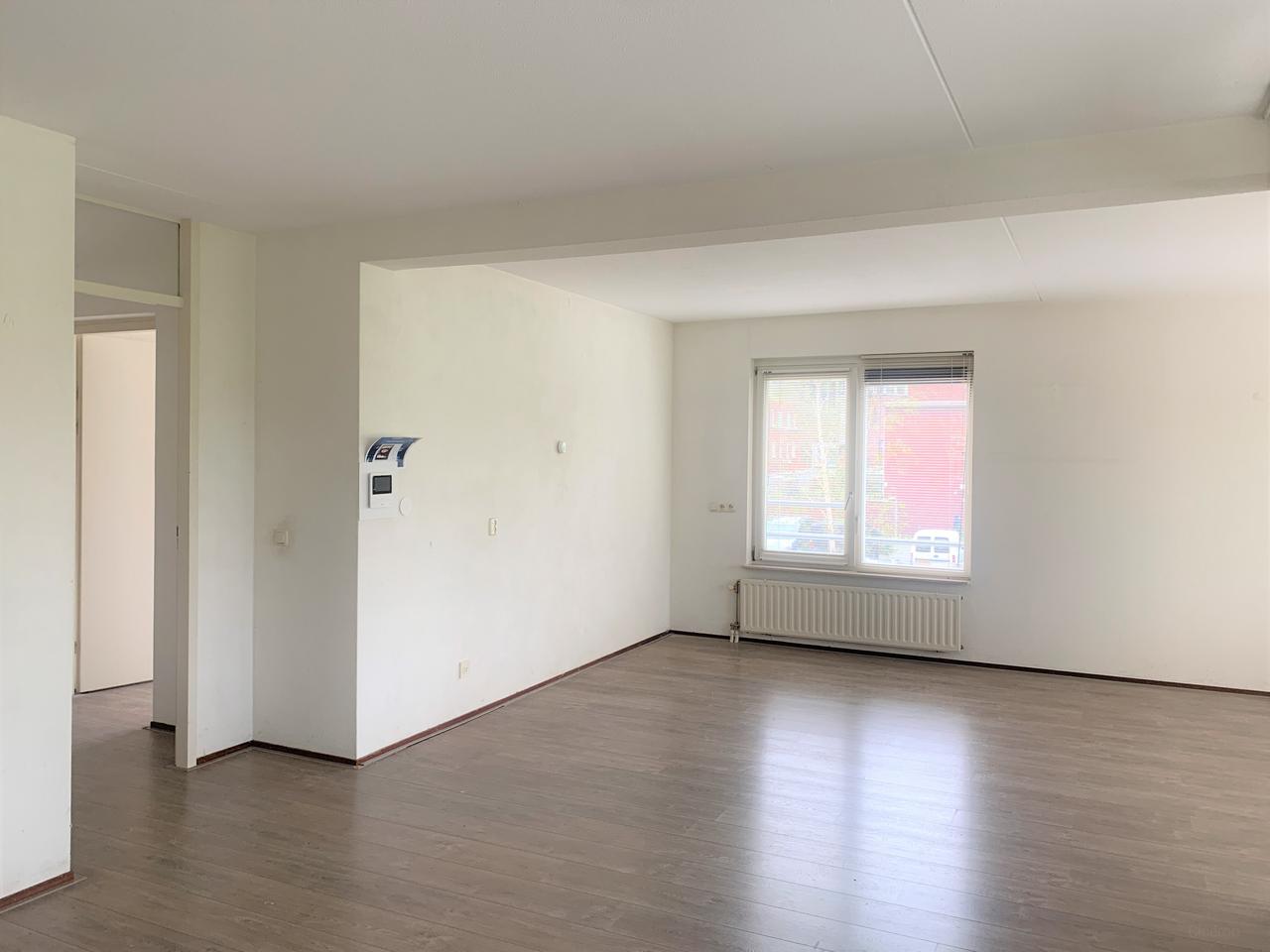 83 m² apartment with balcony in Amsterdam - Image 6
