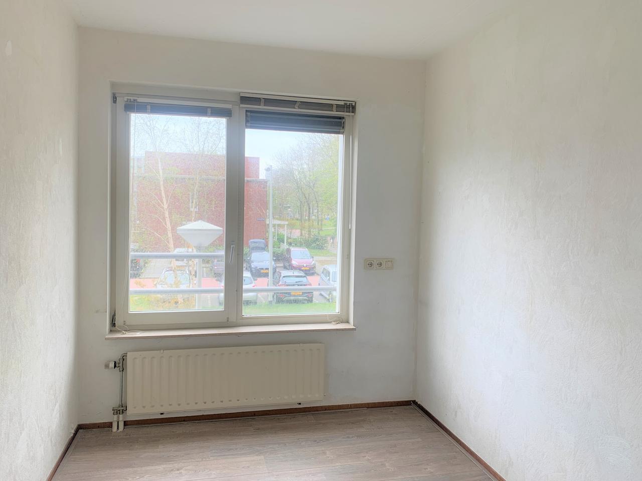 83 m² apartment with balcony in Amsterdam - Image 11