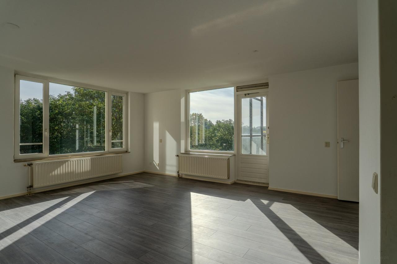 81 m² Apartment with Balcony in Leiden - Image 4