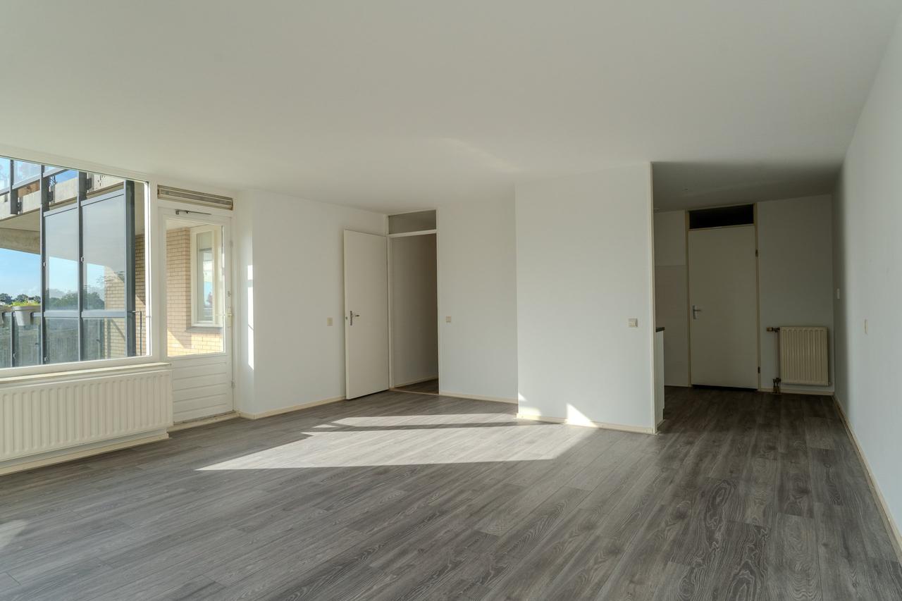 81 m² Apartment with Balcony in Leiden - Image 5