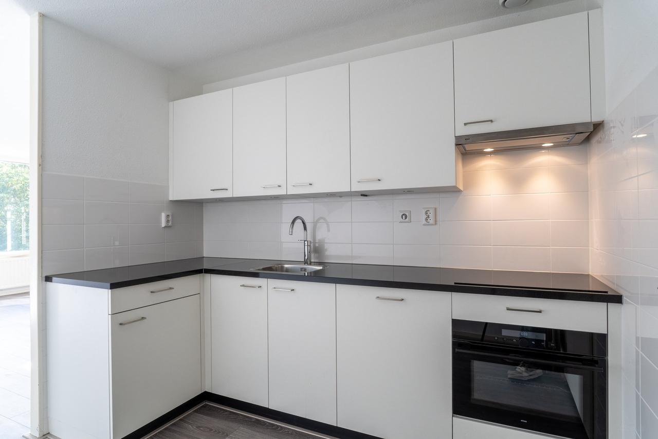 81 m² Apartment with Balcony in Leiden - Image 7