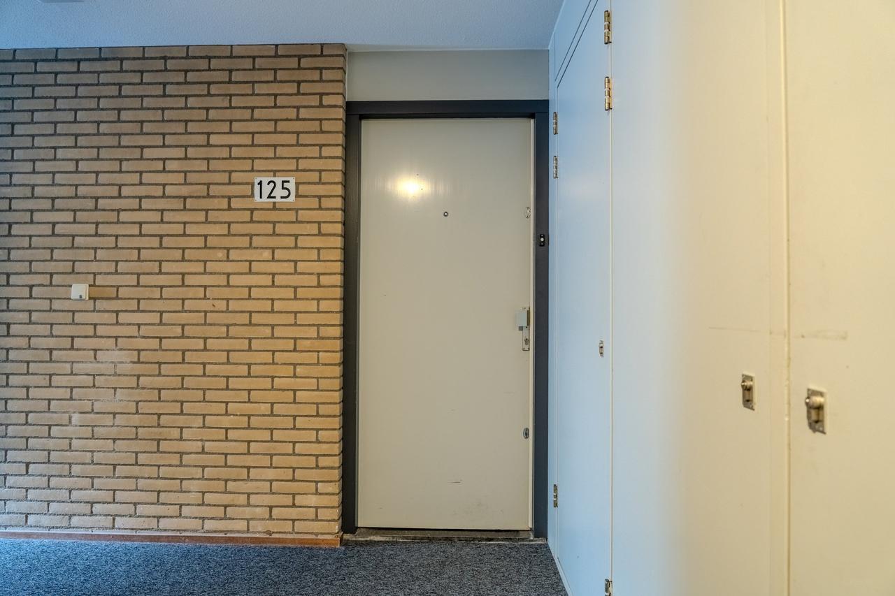 81 m² Apartment with Balcony in Leiden - Image 20